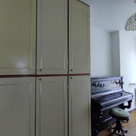 Casa Clivia - 3 Bedroom With View Apartment Stresa