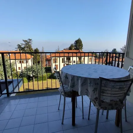 Casa Clivia - 3 Bedroom With View Apartment