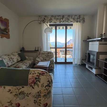 Casa Clivia - 3 Bedroom With View Apartamento Stresa