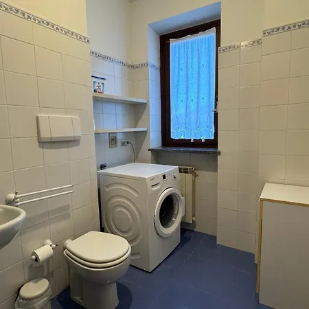 Casa Clivia - 3 Bedroom With View Stresa