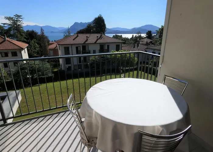 Casa Clivia - 3 Bedroom With View Appartement Stresa