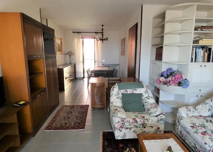 Lägenhet Casa Clivia - 3 Bedroom With View Stresa