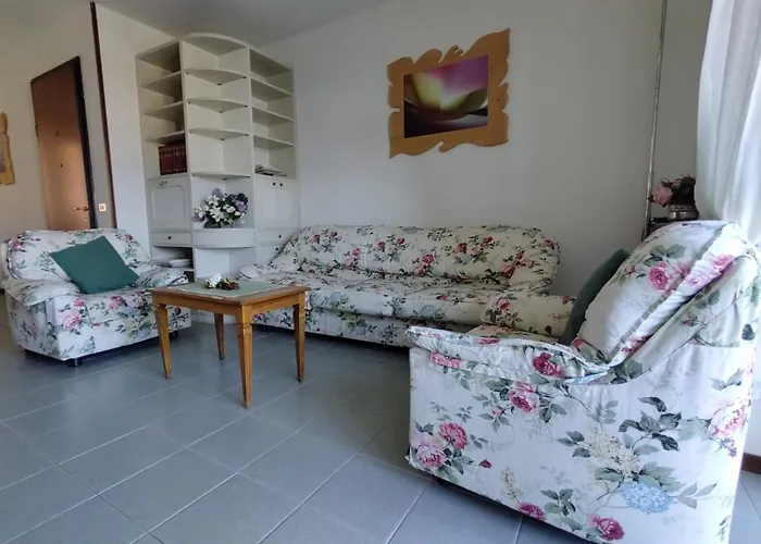 Casa Clivia - 3 Bedroom With View Lägenhet Stresa