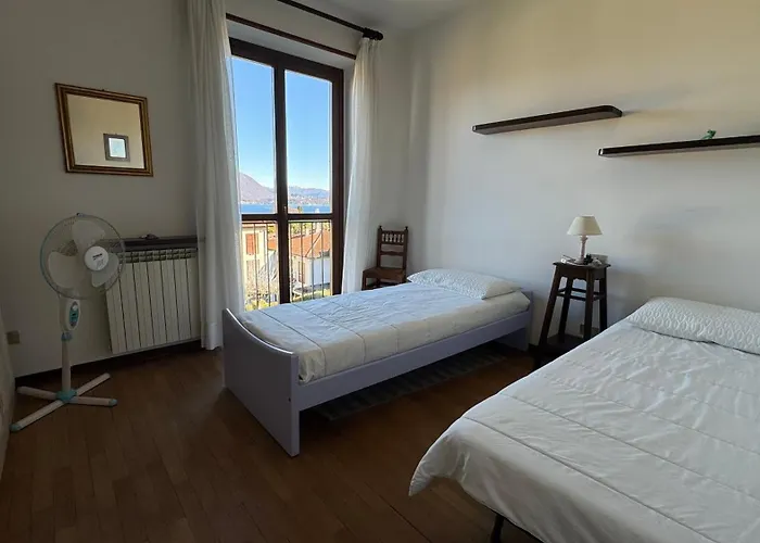 Apartamento Casa Clivia - 3 Bedroom With View Stresa